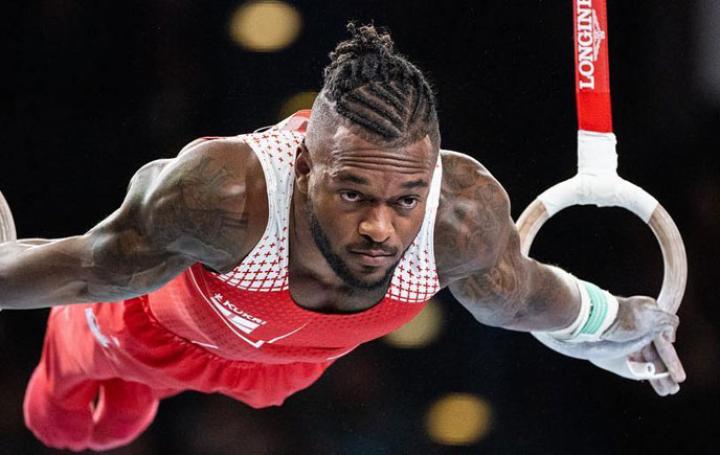 Courtney Tulloch zweifacher Goldmedaillengewinner bei den Commonwealth Games
